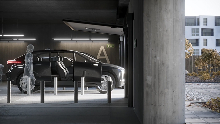 Picture of a person approaching a vehicle using SmartAccess Power Door B Pillarless technology to open doors